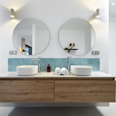 Lumina By Aura * Playa Blanca (Lanzarote)